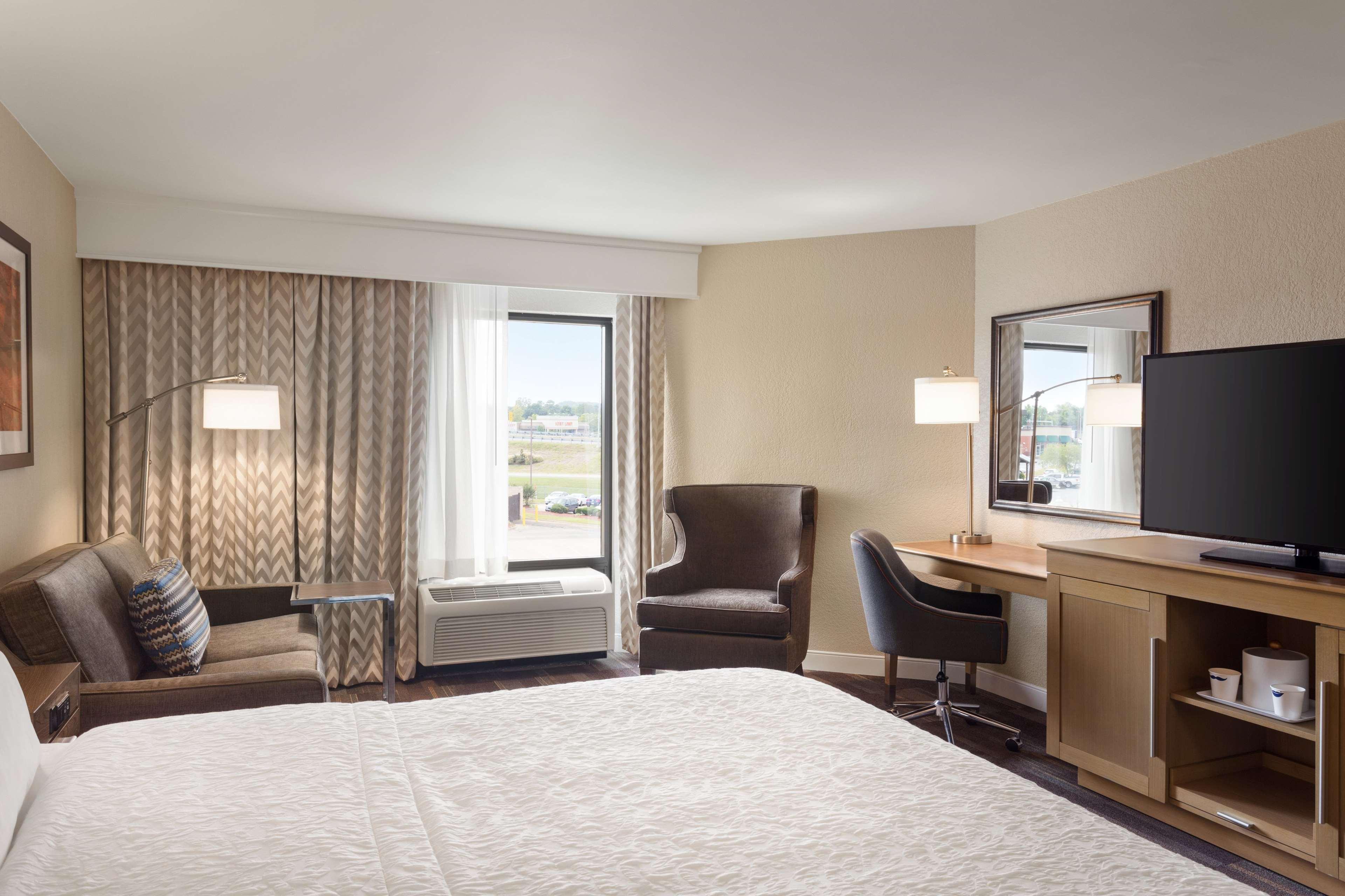 Hampton Inn By Hilton Fort Smith Eksteriør bilde