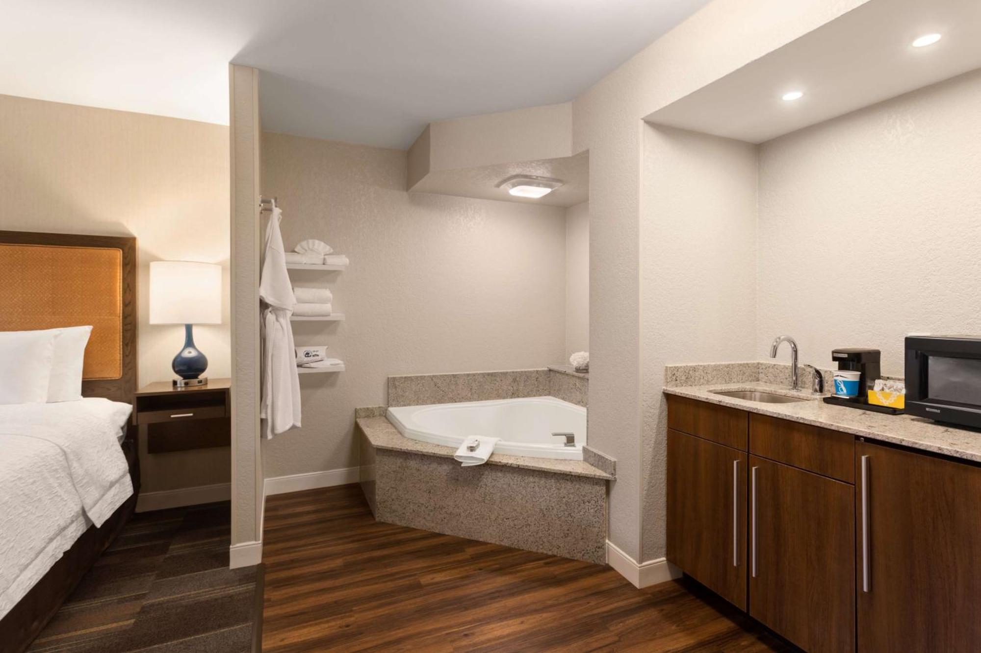 Hampton Inn By Hilton Fort Smith Eksteriør bilde