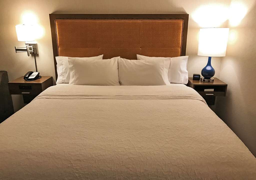 Hampton Inn By Hilton Fort Smith Rom bilde