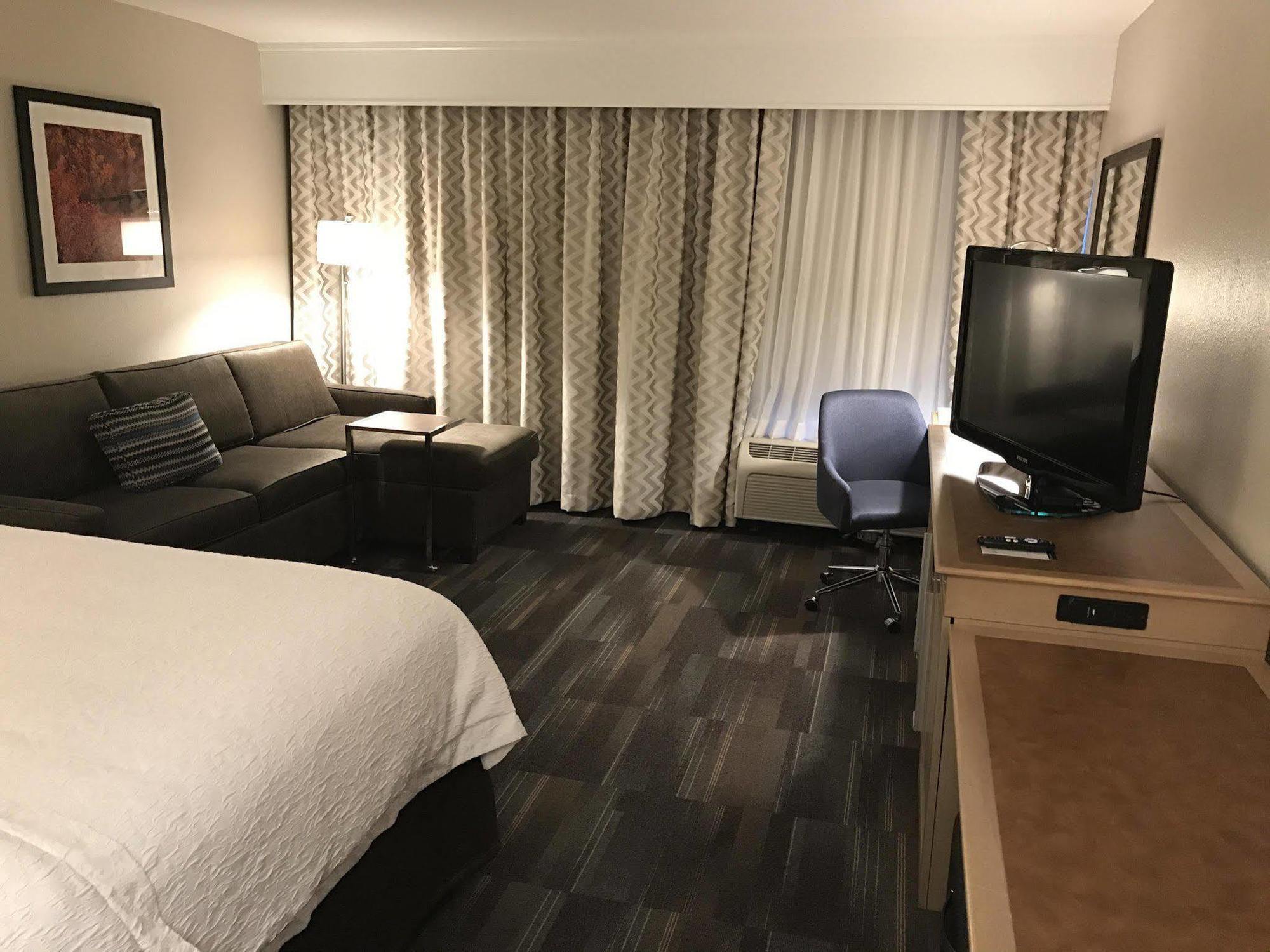 Hampton Inn By Hilton Fort Smith Eksteriør bilde